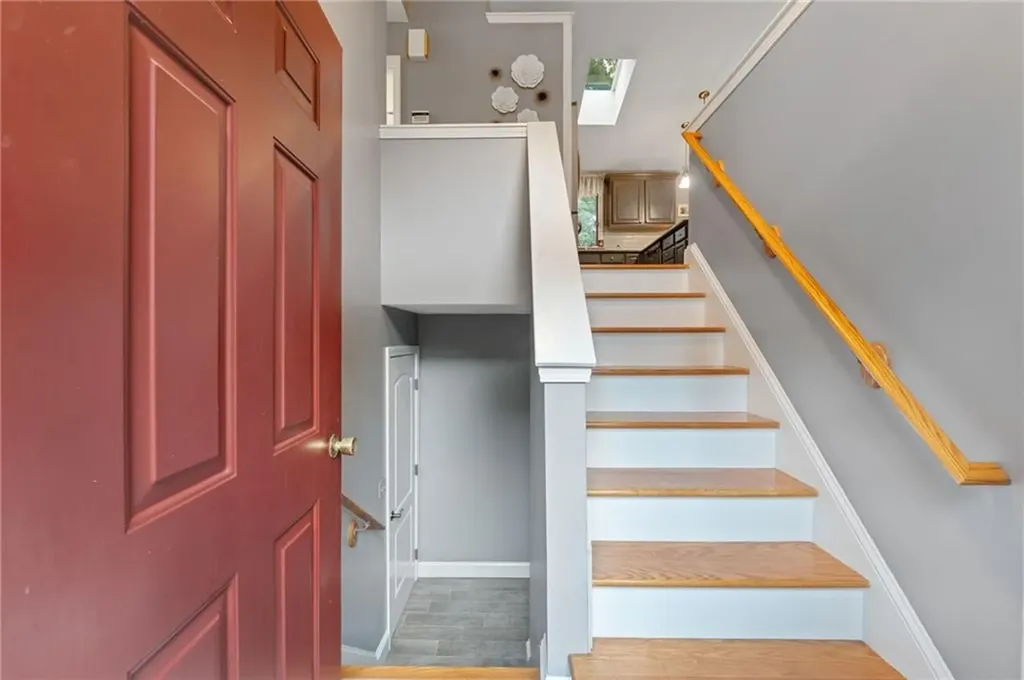 11 Circlewood Drive Coventry RI 02816
