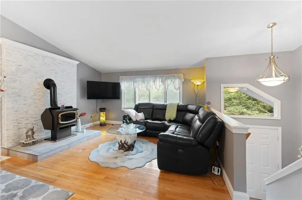 11 Circlewood Drive Coventry RI 02816