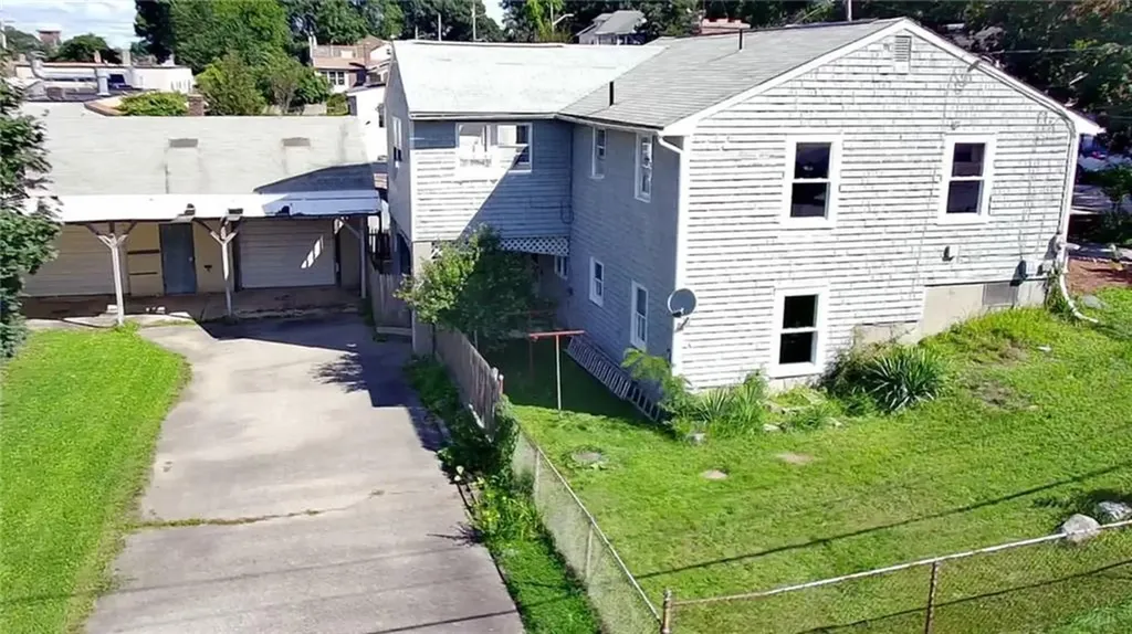 165 Heath Avenue Warwick RI 02888