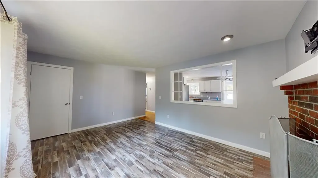 165 Heath Avenue Warwick RI 02888
