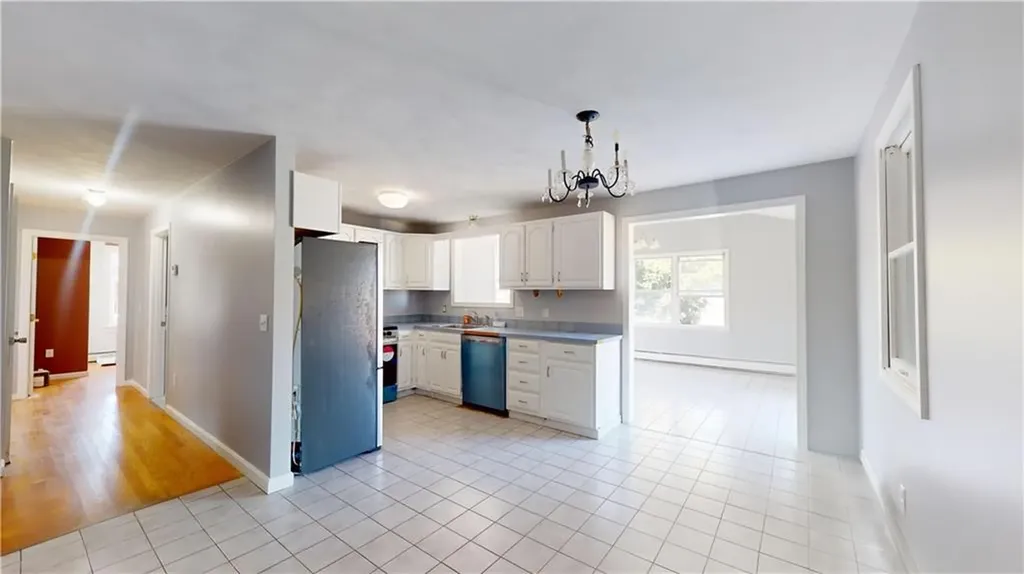 165 Heath Avenue Warwick RI 02888