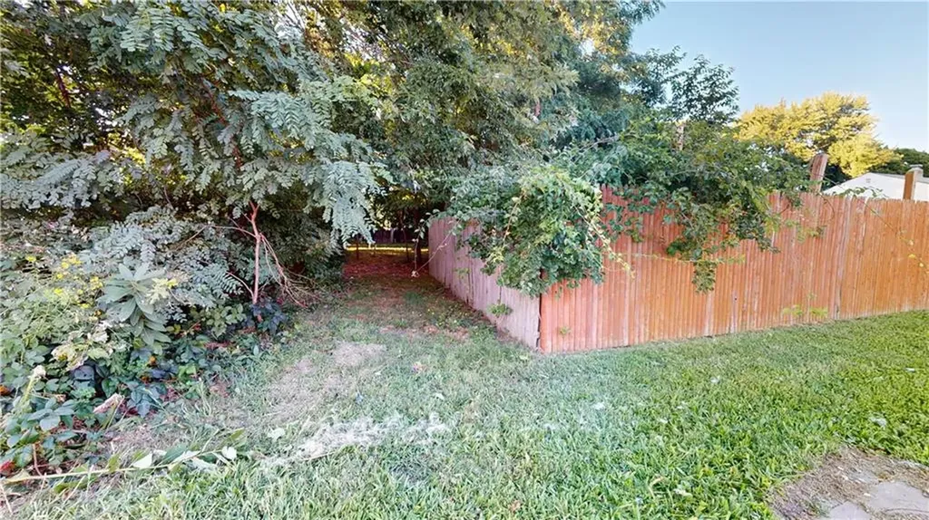 61 Easton Avenue Warwick RI 02888