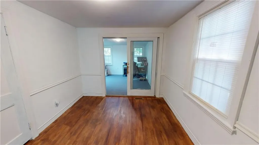 61 Easton Avenue Warwick RI 02888