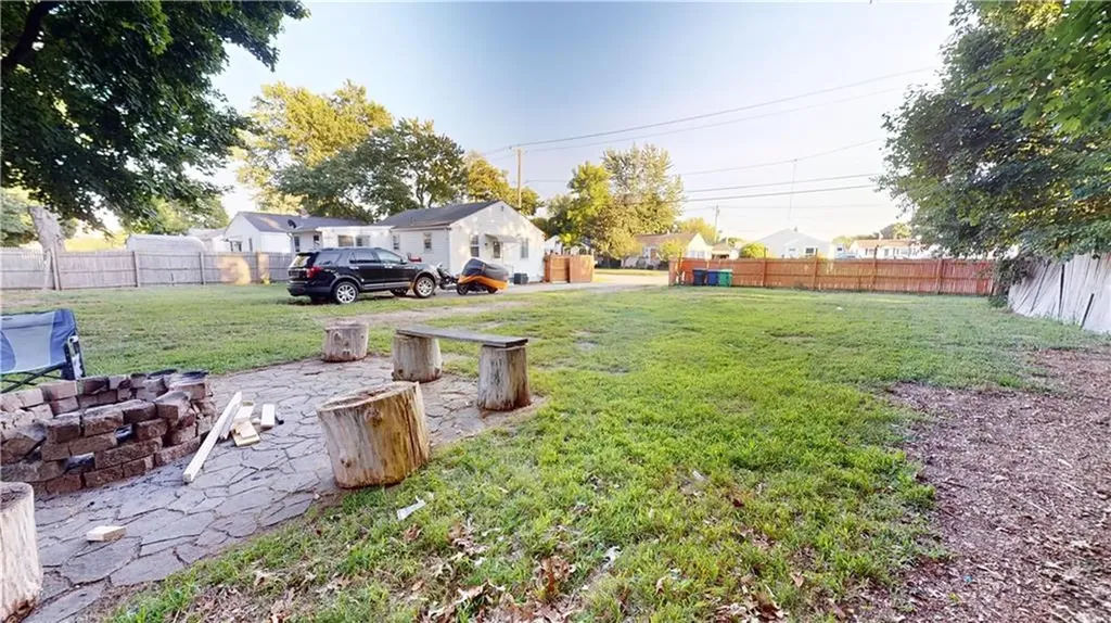 61 Easton Avenue Warwick RI 02888