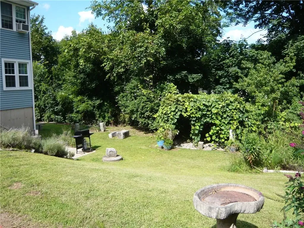 8 Mumford Street Coventry RI 02816