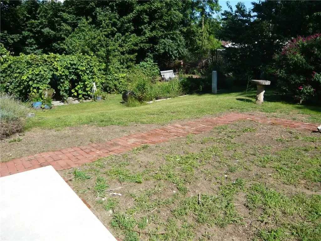 8 Mumford Street Coventry RI 02816