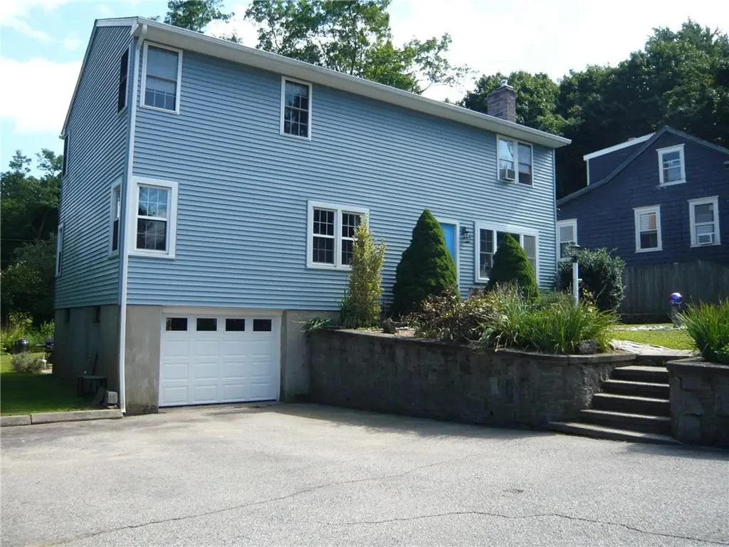 8 Mumford Street Coventry RI 02816