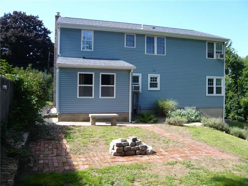 8 Mumford Street Coventry RI 02816