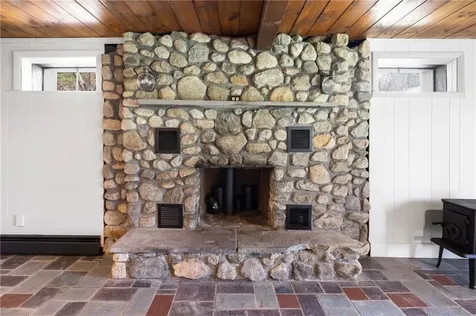 11 Laurel Drive Glocester RI 02814