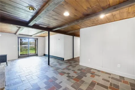 11 Laurel Drive Glocester RI 02814