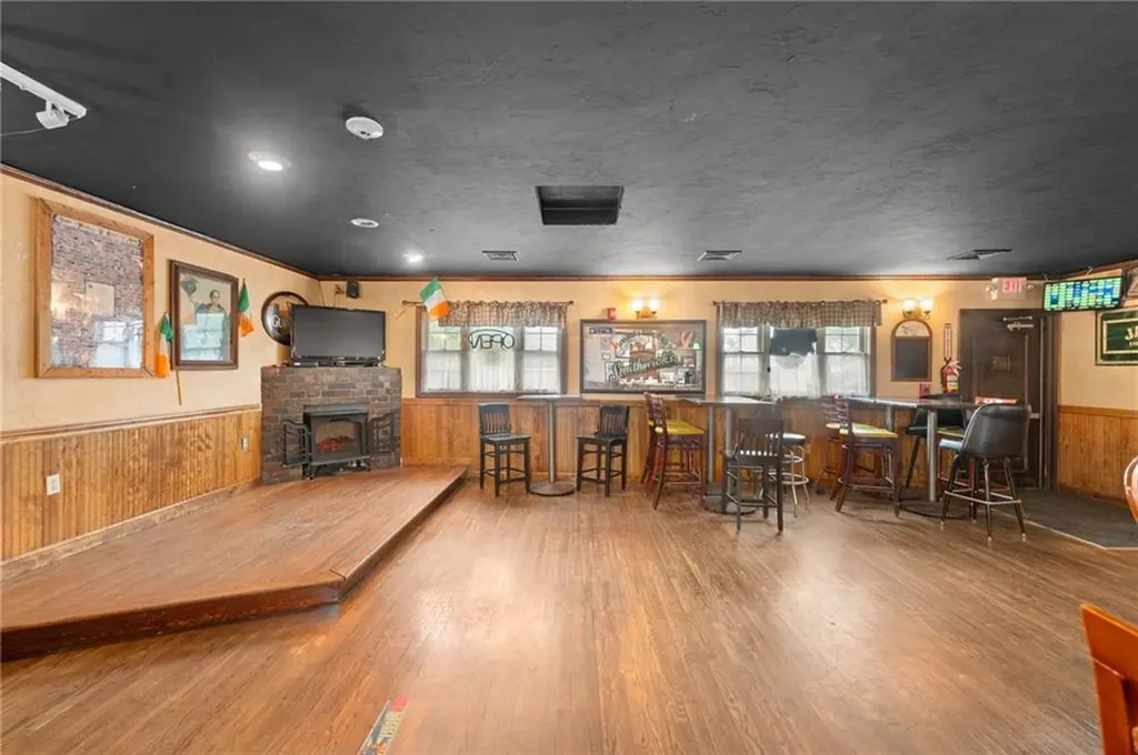 156 South Bend Street Pawtucket RI 02860