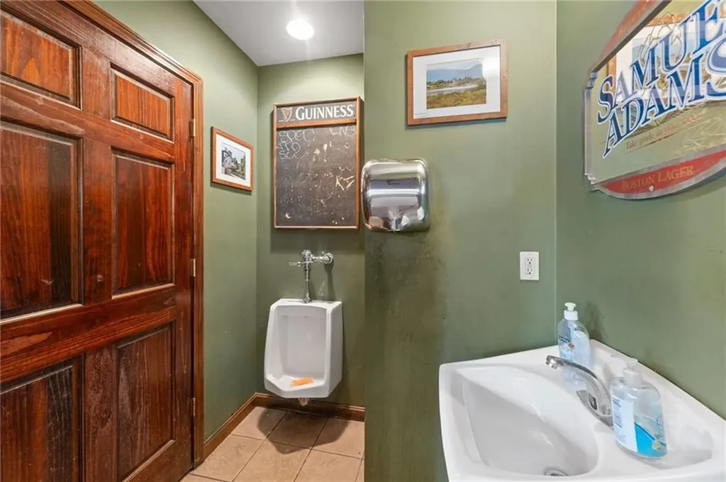 156 South Bend Street Pawtucket RI 02860