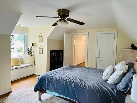 652 Benefit Street Pawtucket RI 02861