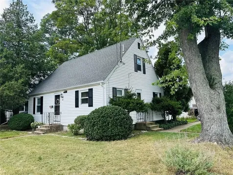 652 Benefit Street Pawtucket RI 02861