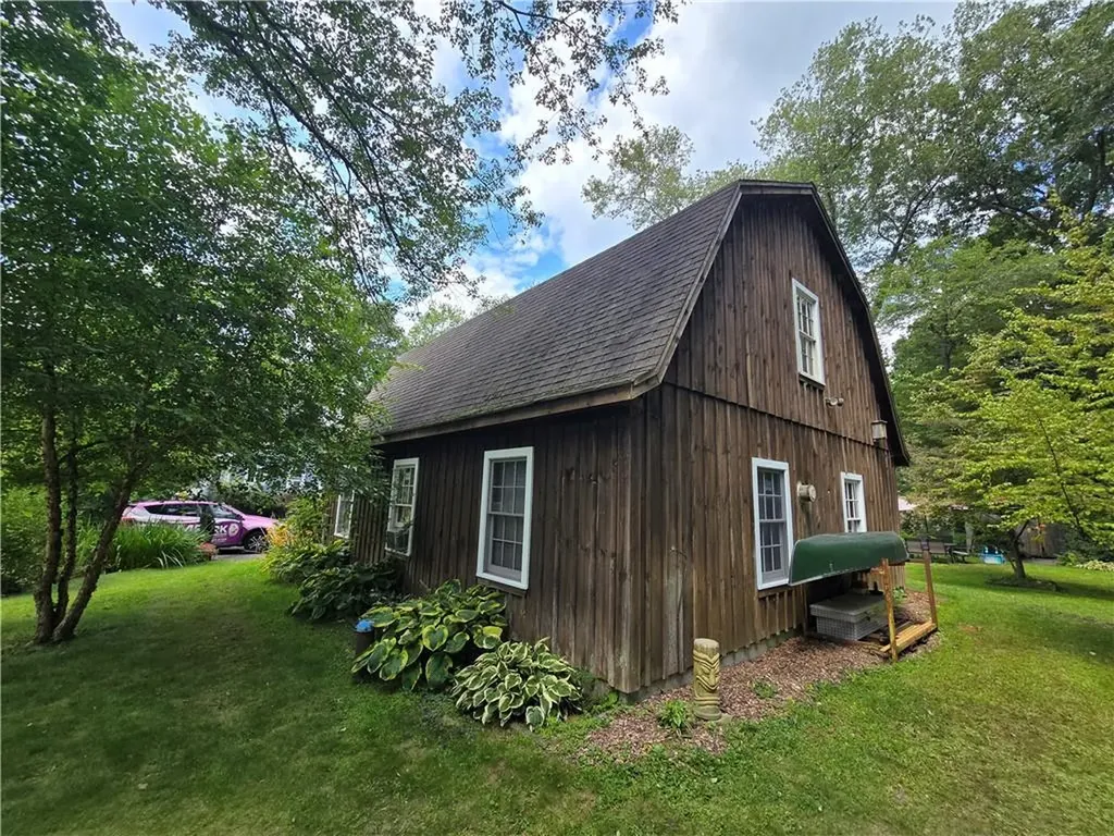 103 South Killingly Road Foster RI 02825