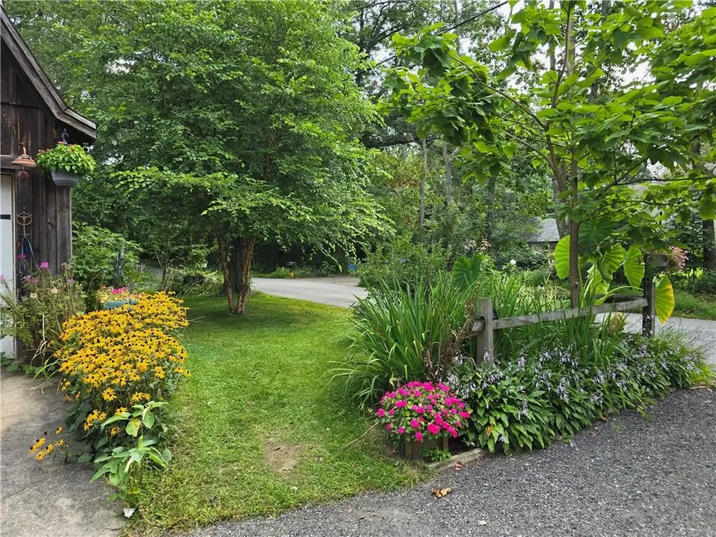 103 South Killingly Road Foster RI 02825