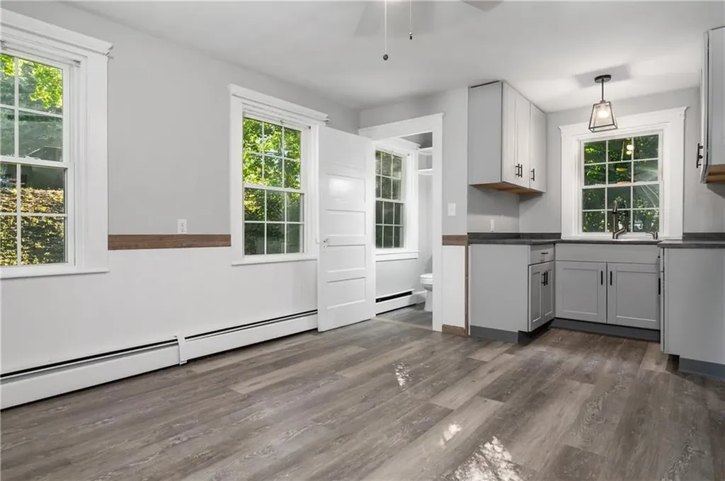71 73 Mount Pleasant View Avenue Cumberland RI 02864