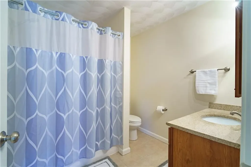 133 Burbank Street Cranston RI 02910
