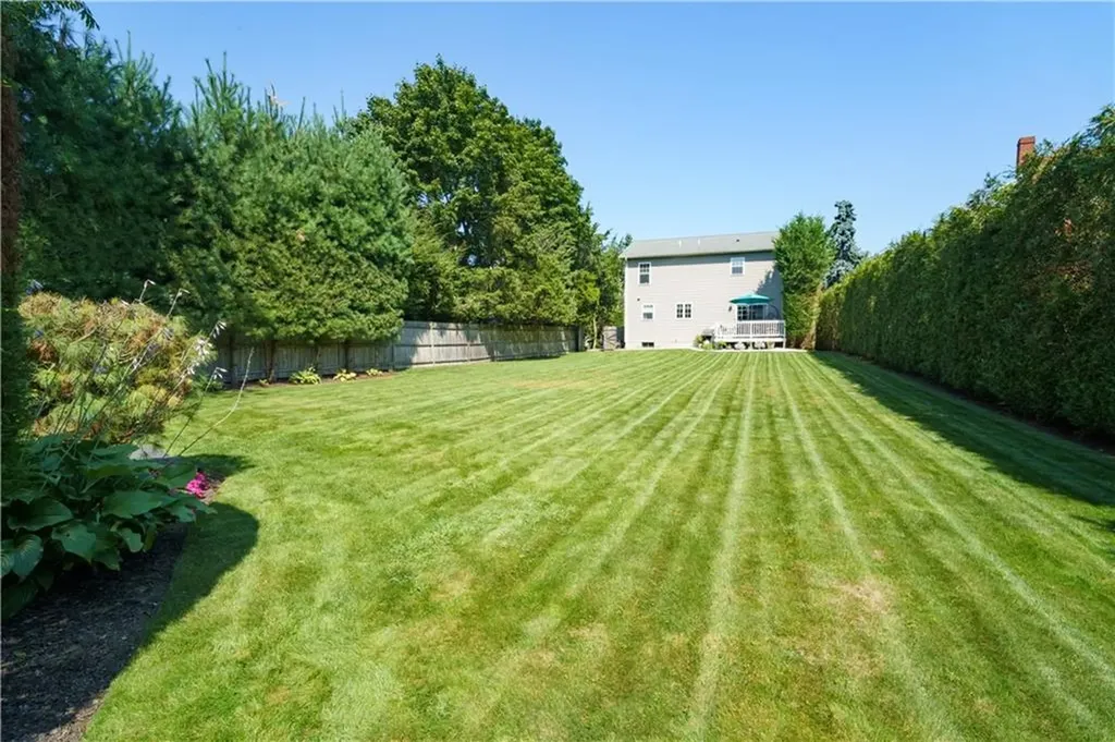 133 Burbank Street Cranston RI 02910