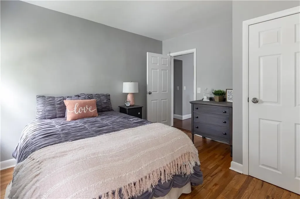 207 Oak Tree Avenue Warwick RI 02886
