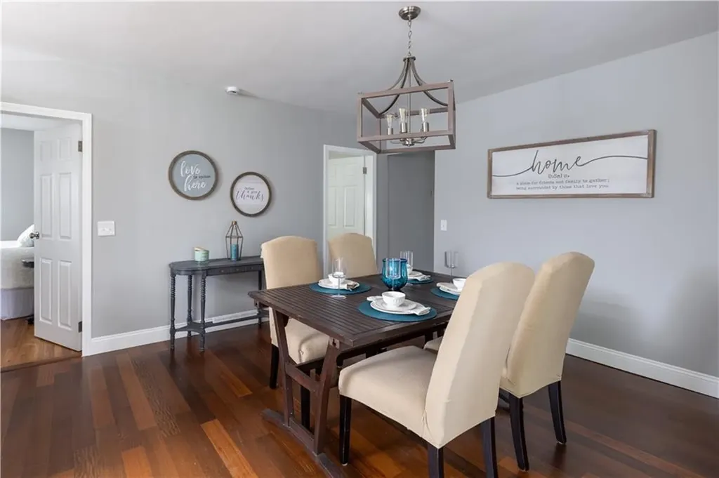 207 Oak Tree Avenue Warwick RI 02886