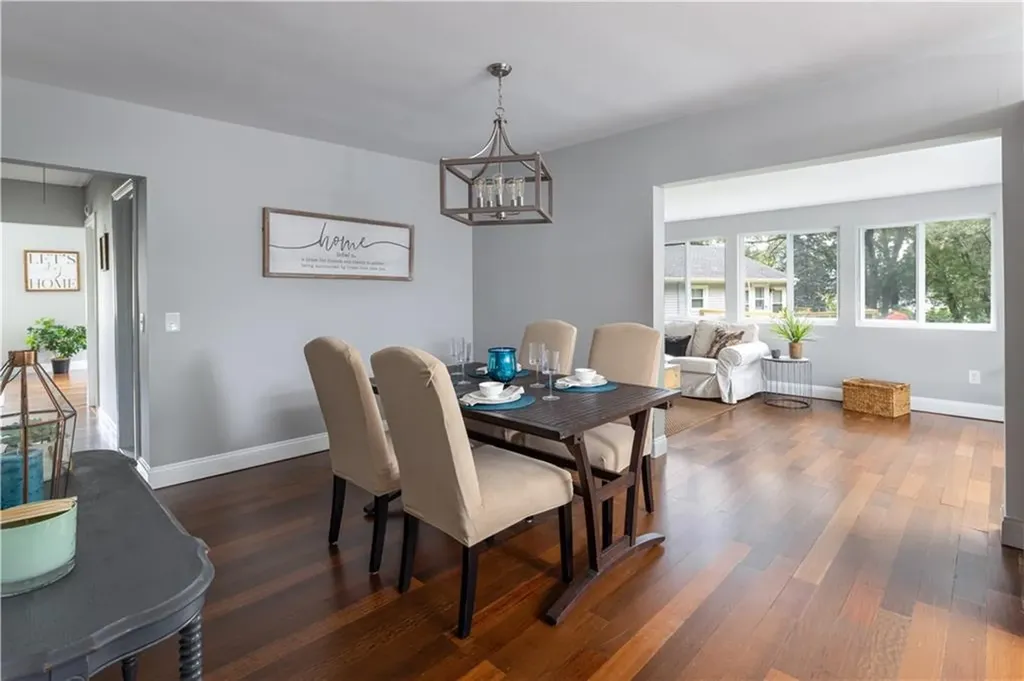 207 Oak Tree Avenue Warwick RI 02886