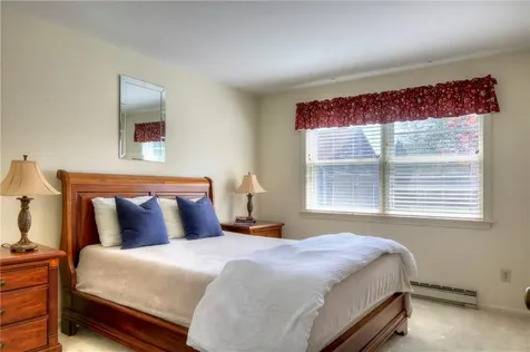 84 Belmont Drive Portsmouth RI 02871