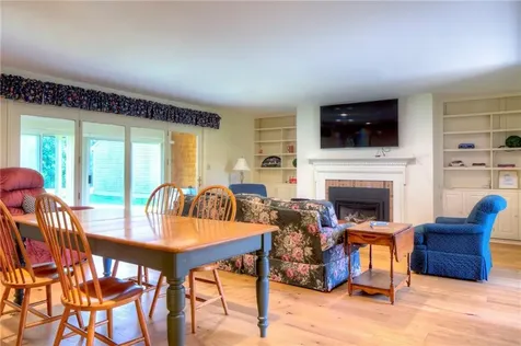 84 Belmont Drive Portsmouth RI 02871