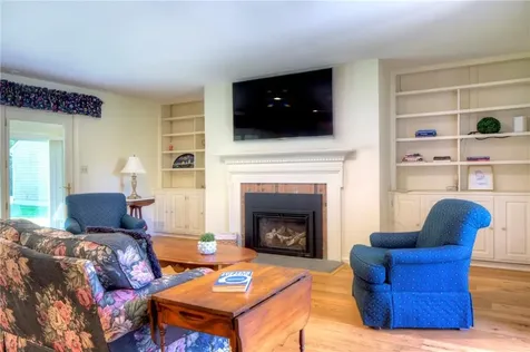 84 Belmont Drive Portsmouth RI 02871