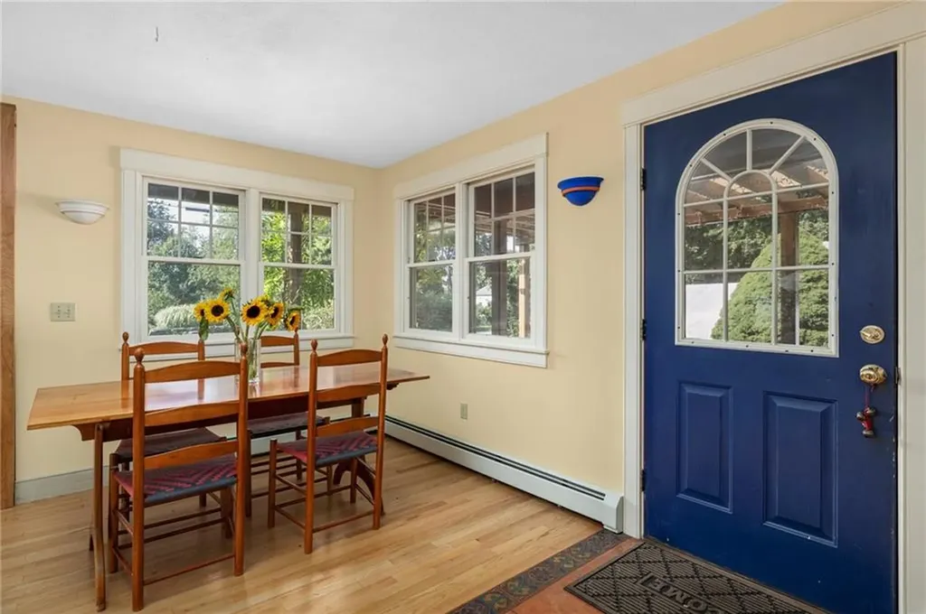 88 Bow Street Jamestown RI 02835