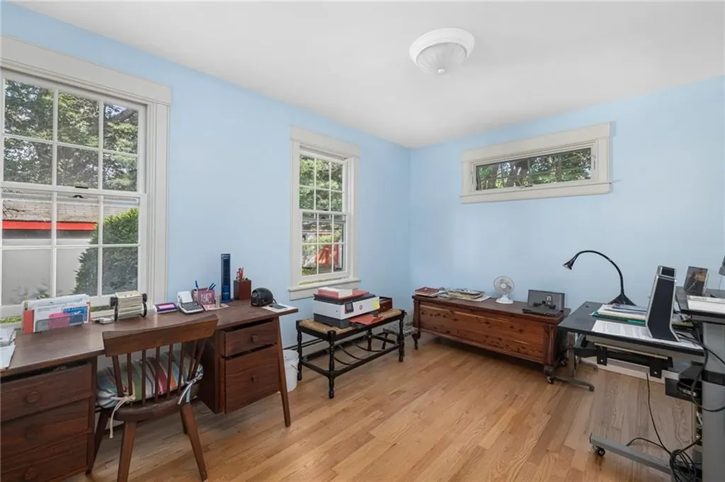 88 Bow Street Jamestown RI 02835