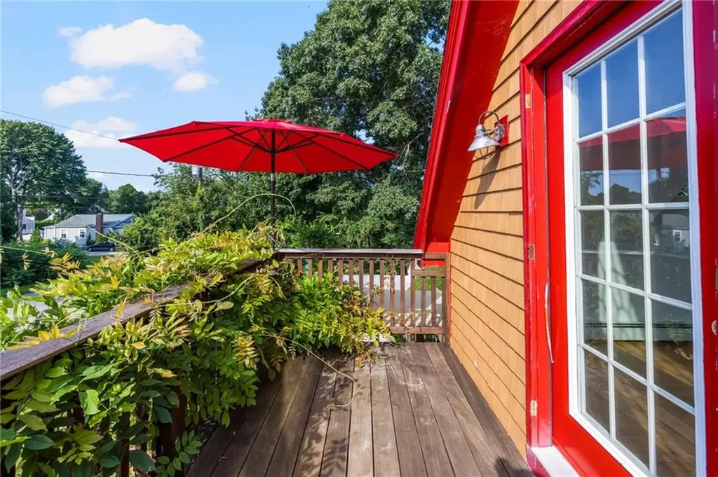88 Bow Street Jamestown RI 02835