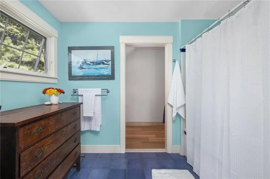 88 Bow Street Jamestown RI 02835