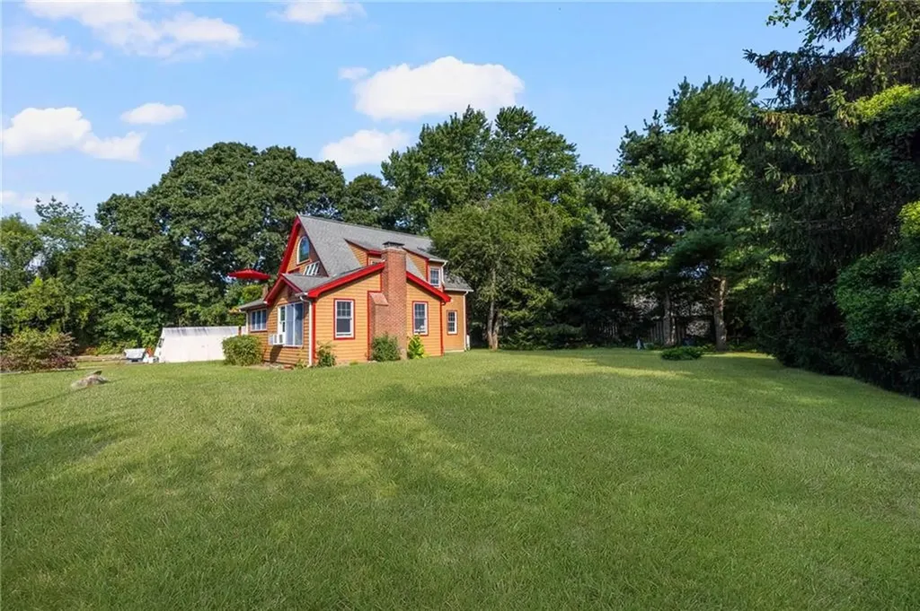88 Bow Street Jamestown RI 02835