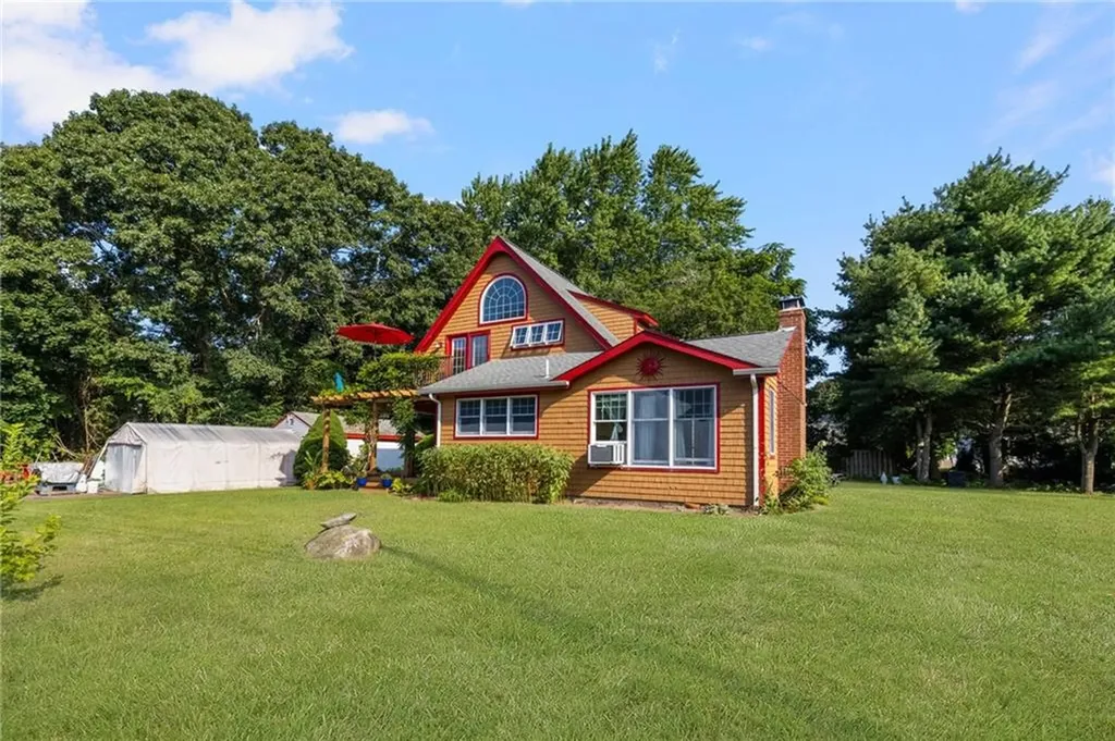 88 Bow Street Jamestown RI 02835