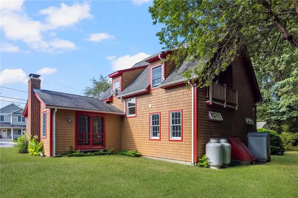 88 Bow Street Jamestown RI 02835