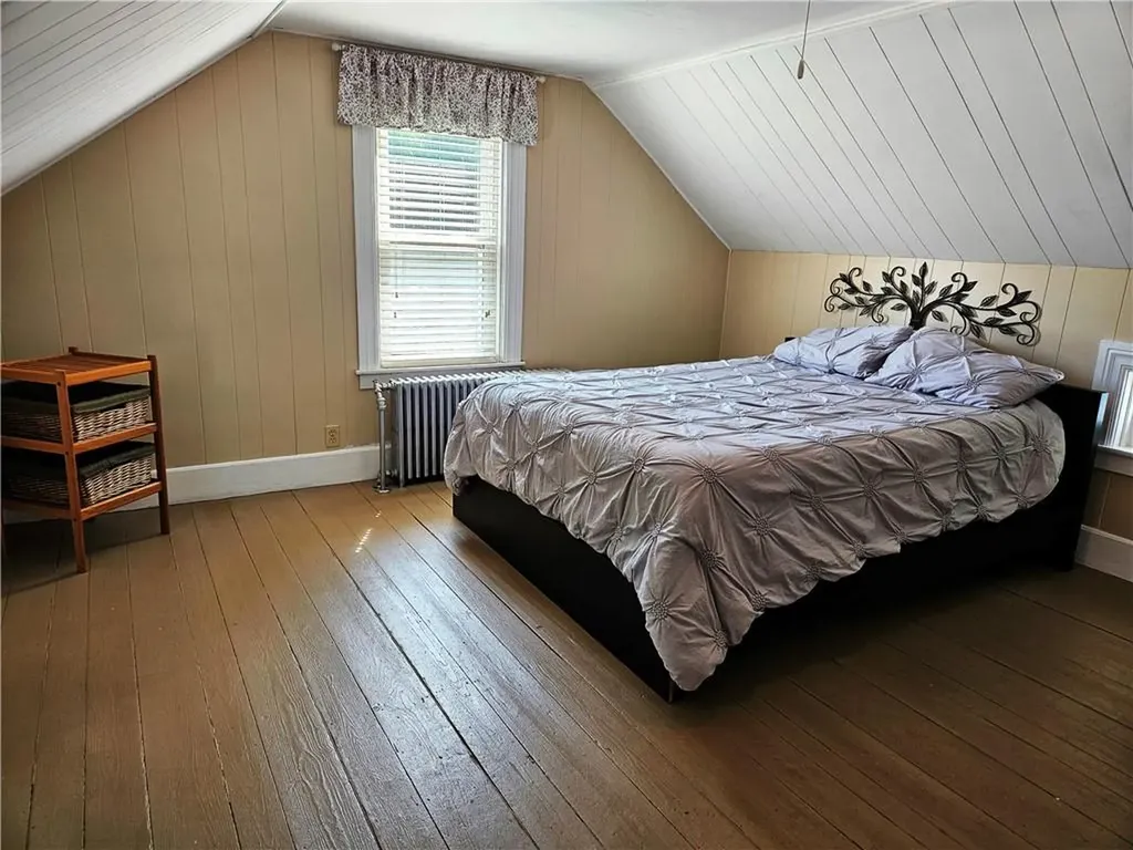 5 Old West Wrentham Road Cumberland RI 02864