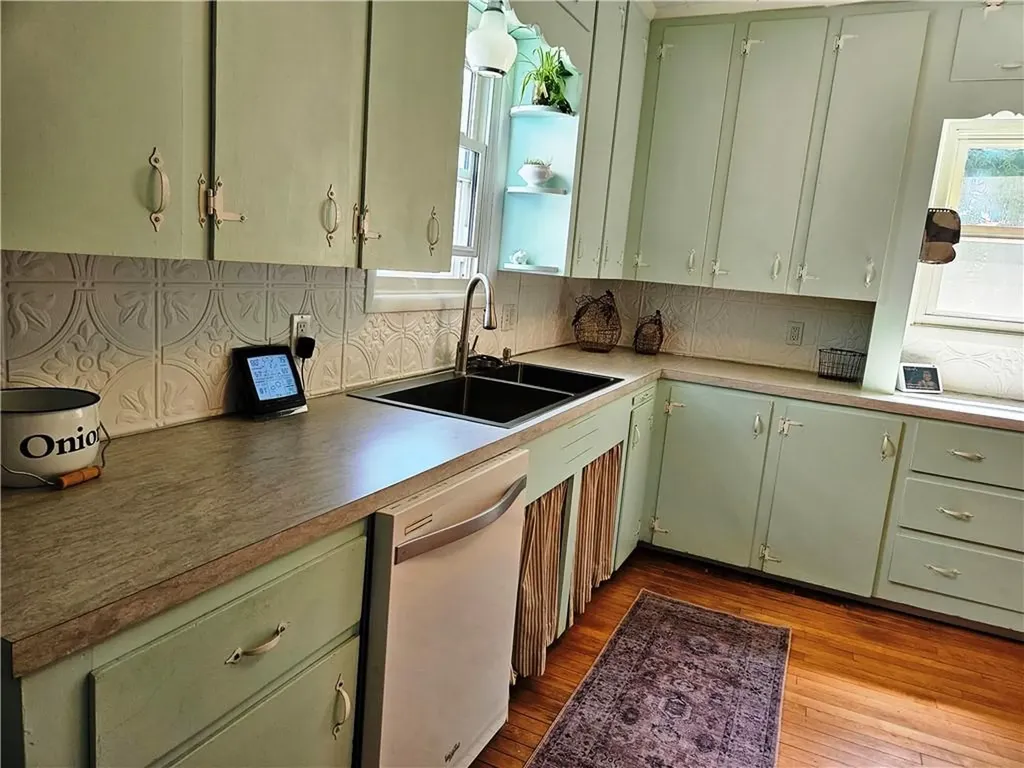 5 Old West Wrentham Road Cumberland RI 02864