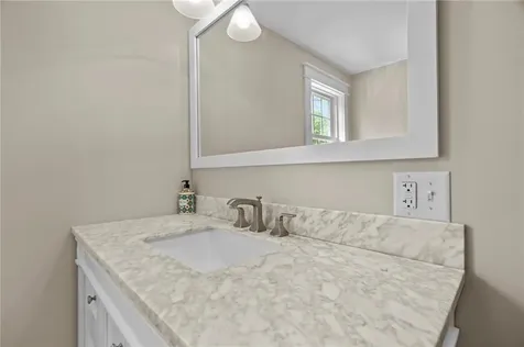 894 Black Plain Road North Smithfield RI 02896