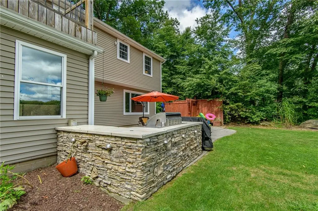 176 Lake Washington Drive Glocester RI 02814