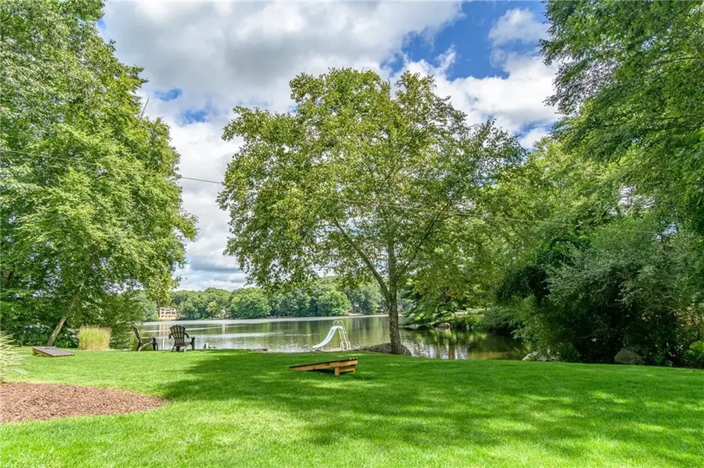 176 Lake Washington Drive Glocester RI 02814