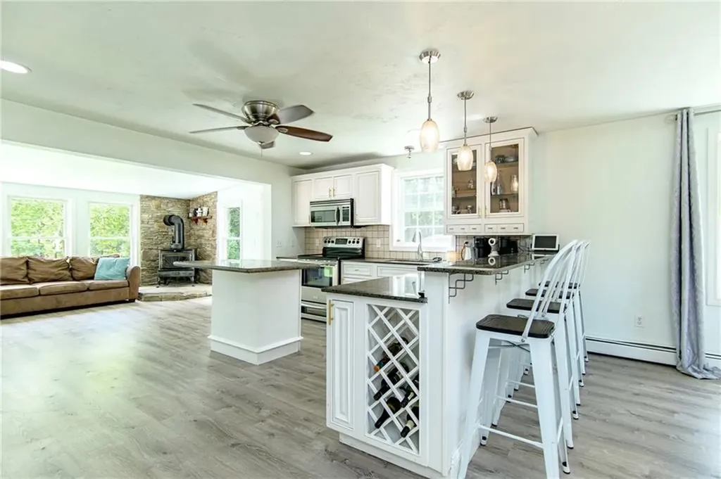 176 Lake Washington Drive Glocester RI 02814