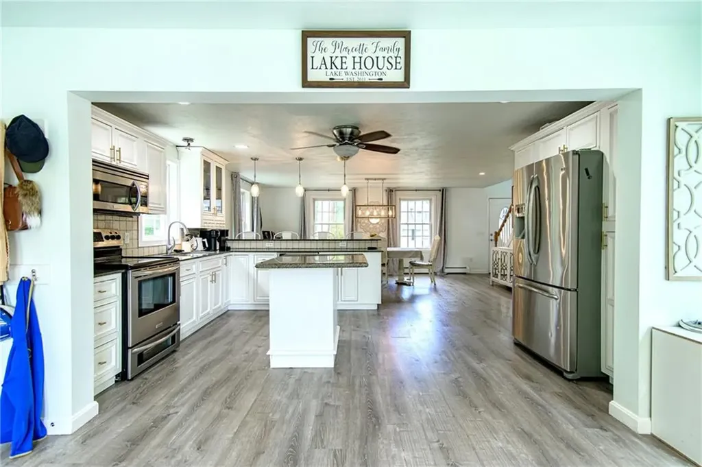 176 Lake Washington Drive Glocester RI 02814