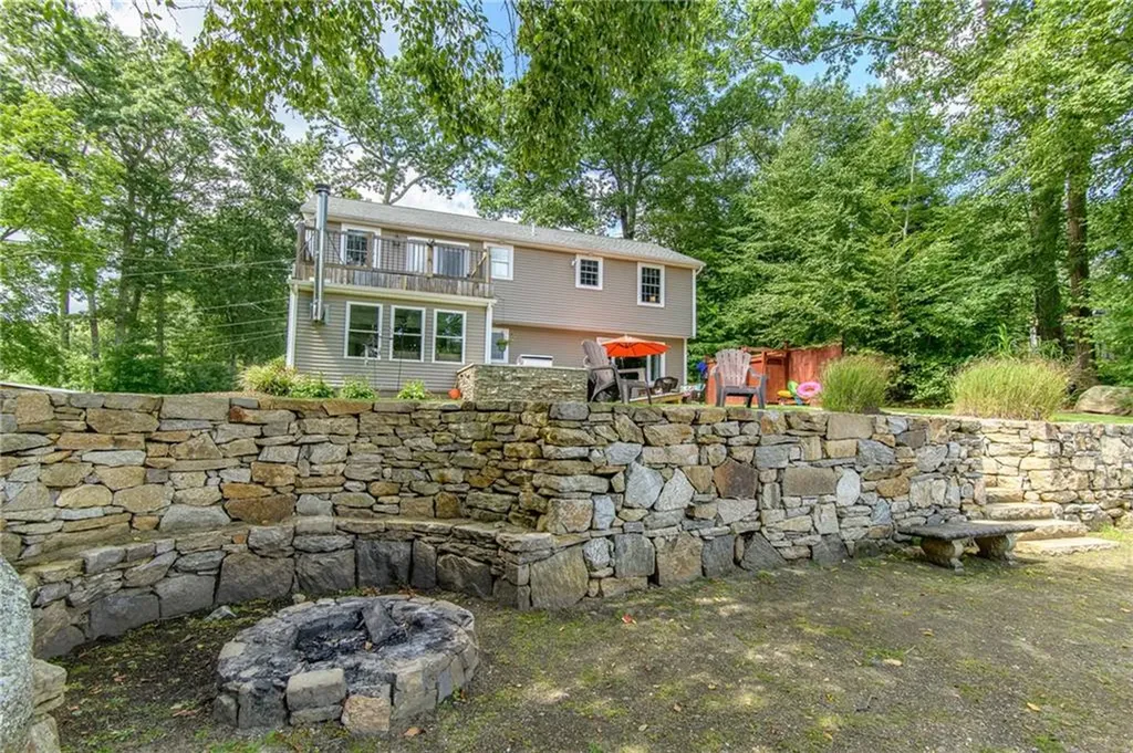 176 Lake Washington Drive Glocester RI 02814
