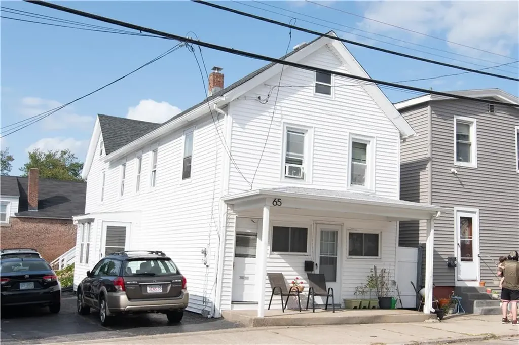 65 Pleasant Street Westerly RI 02891