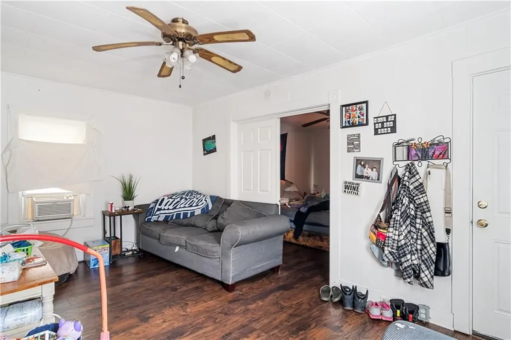 65 Pleasant Street Westerly RI 02891