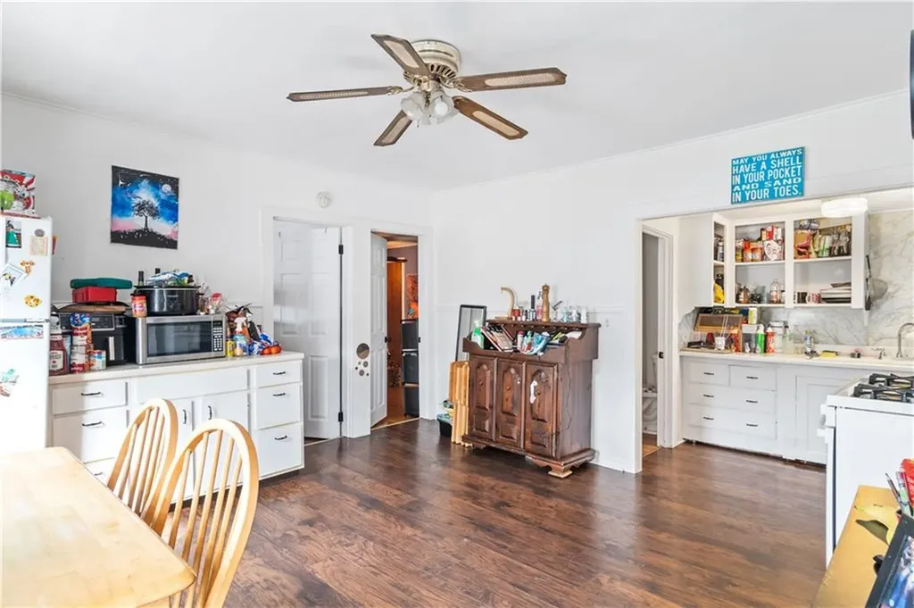 65 Pleasant Street Westerly RI 02891