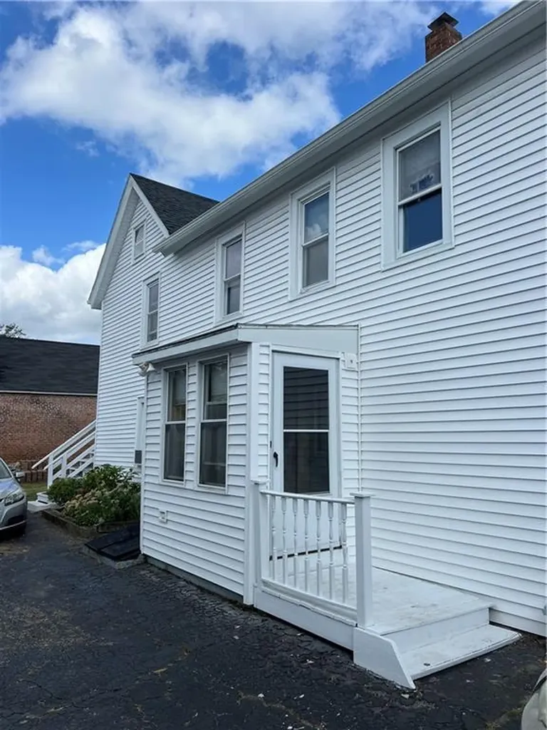 65 Pleasant Street Westerly RI 02891