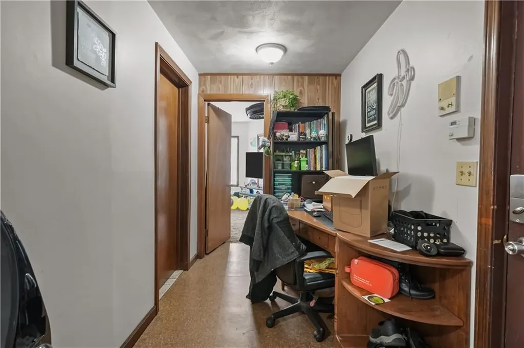 654 Central Avenue Pawtucket RI 02861