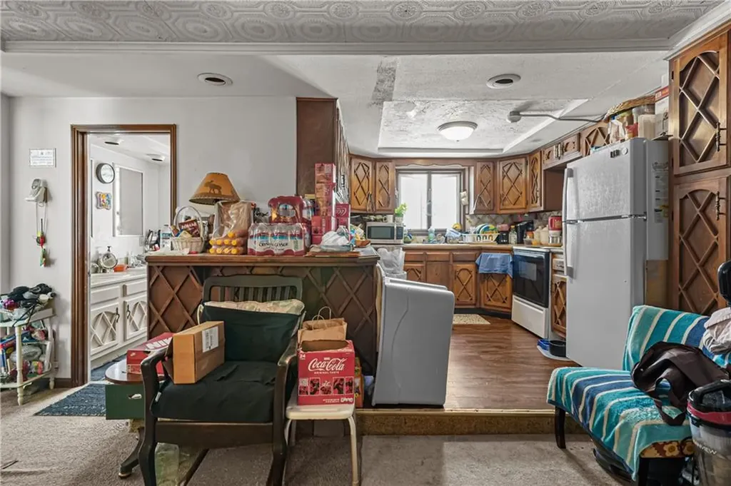 654 Central Avenue Pawtucket RI 02861